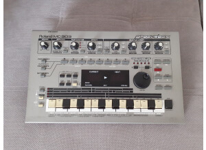 Roland MC-303 (62456)