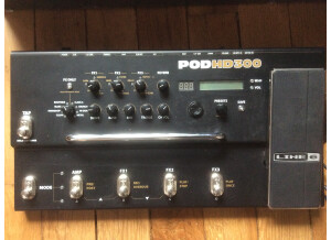 Line 6 POD HD300 (3838)
