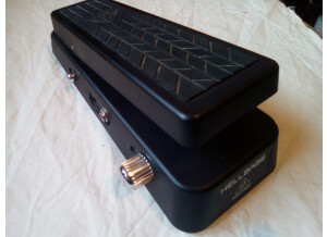 Behringer Hellbabe HB01 (31647)