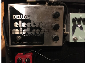 Electro-Harmonix Deluxe Electric Mistress (76043)