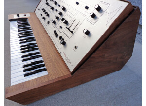 Moog Music MuSonics Sonic V