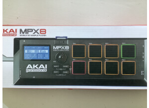 Akai Professional MPX8 (31243)