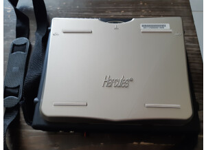 Hercules DJ Console