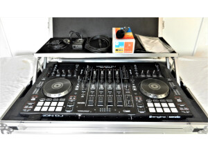 MCX 8000 DENON DJ (1).JPG