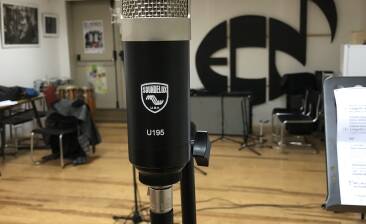 Soundelux USA U195