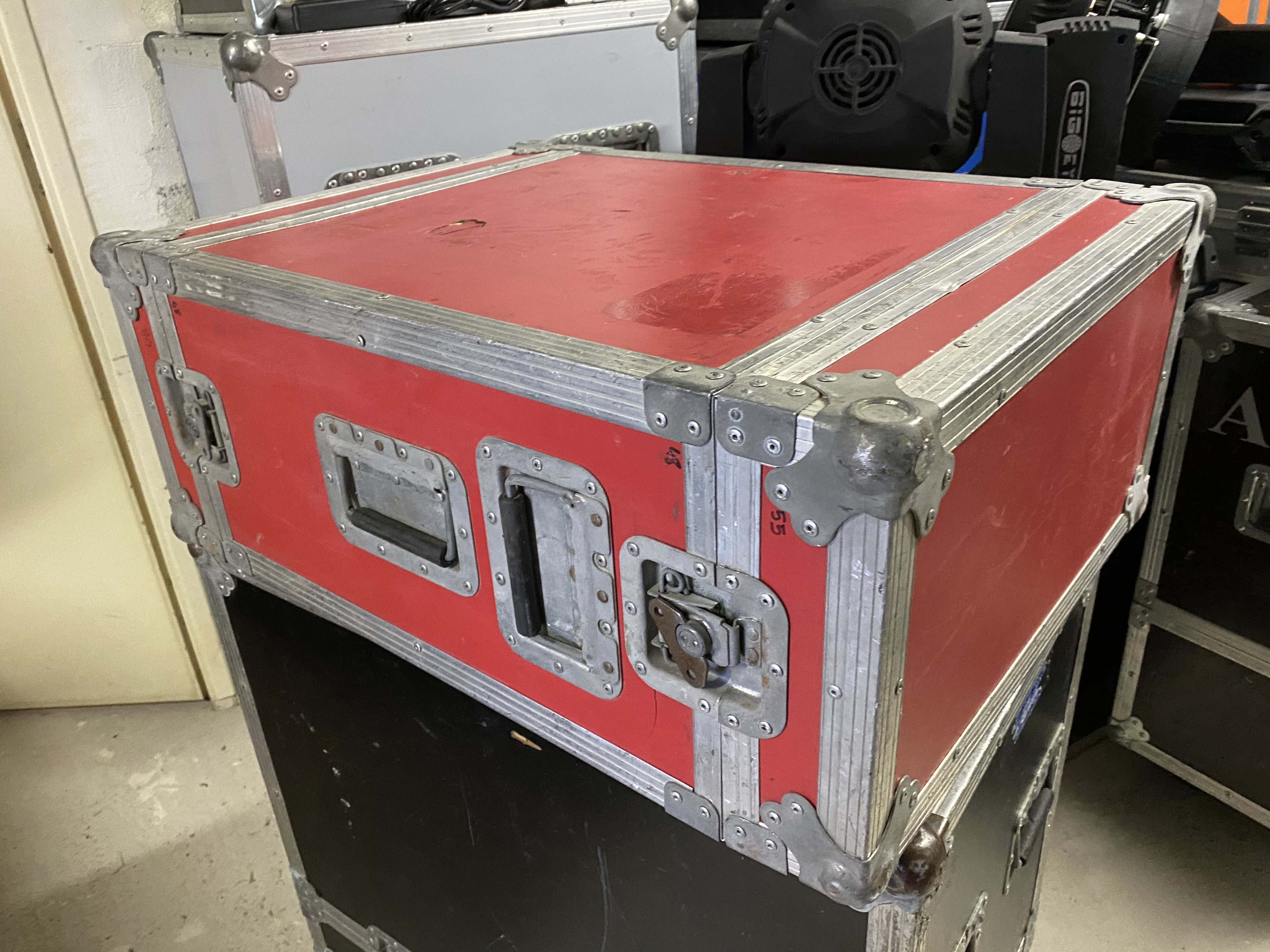 FLIGHT 52.5 x 72.5 x 28.5h #44