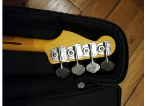 Fender Deluxe Jaguar Bass (80263)