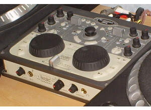 Hercules DJ Console Mk2 (17451)