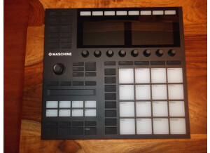 Native Instruments Maschine mk3 (1883)