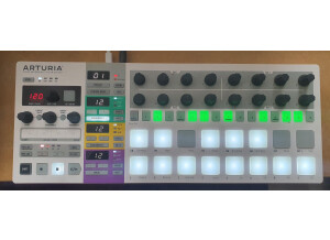 Arturia BeatStep Pro (82902)