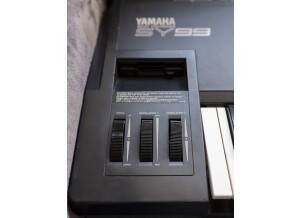 Yamaha SY99 (50214)