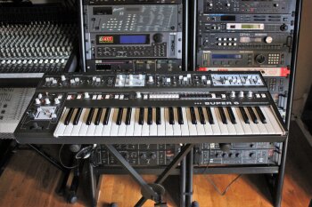 Super 6_2tof 01.JPG Super 6_2tof 01.JPG