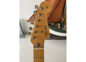 Fender Stratocaster Paisley Reissue (87942)
