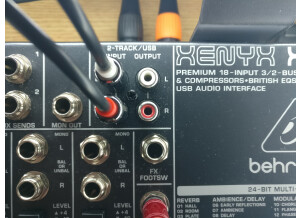 Behringer Xenyx X1832USB (75511)