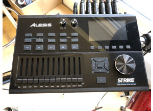 Alesis Strike Pro Kit (82933)