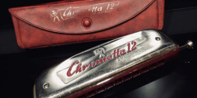 Hohner Chrometta 12 harmonica vintage