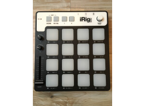 IK Multimedia iRig Keys + iRig Pads Bundle (64423)