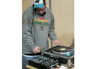 ...et DJ !