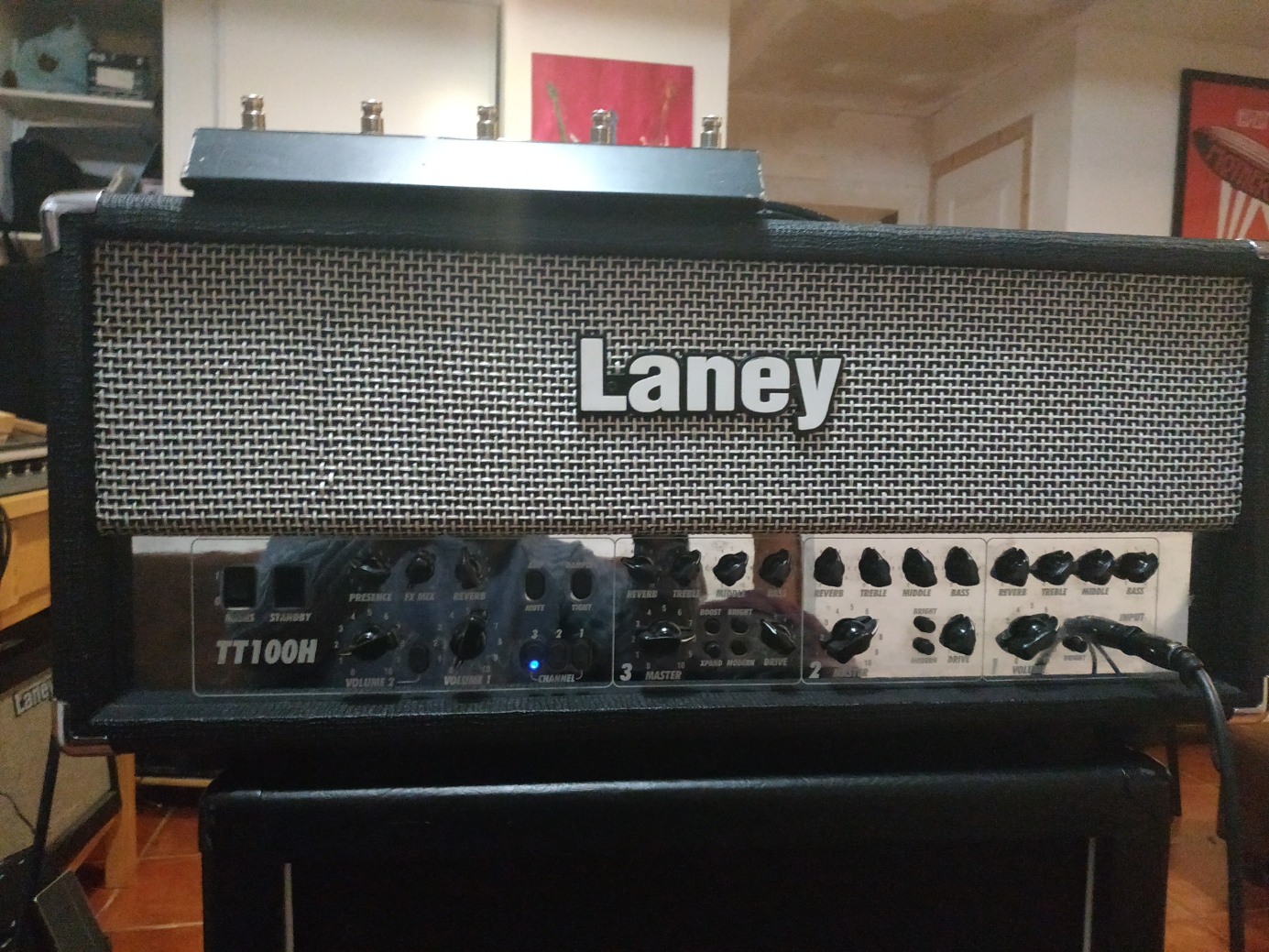 Pictures and images Laney TT100H - Audiofanzine