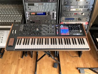 PolyBrute_2tof 02 PolyBrute_2tof 02