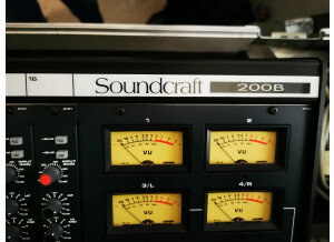 Soundcraft 200B (23778)