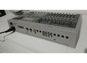 Roland VS-880 V-Xpanded (74341)
