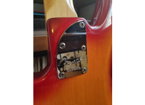Fender Deluxe Active Jazz Bass [2004-current] (63918)