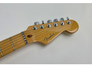 Fender American Deluxe Stratocaster [2003-2010] (40141)