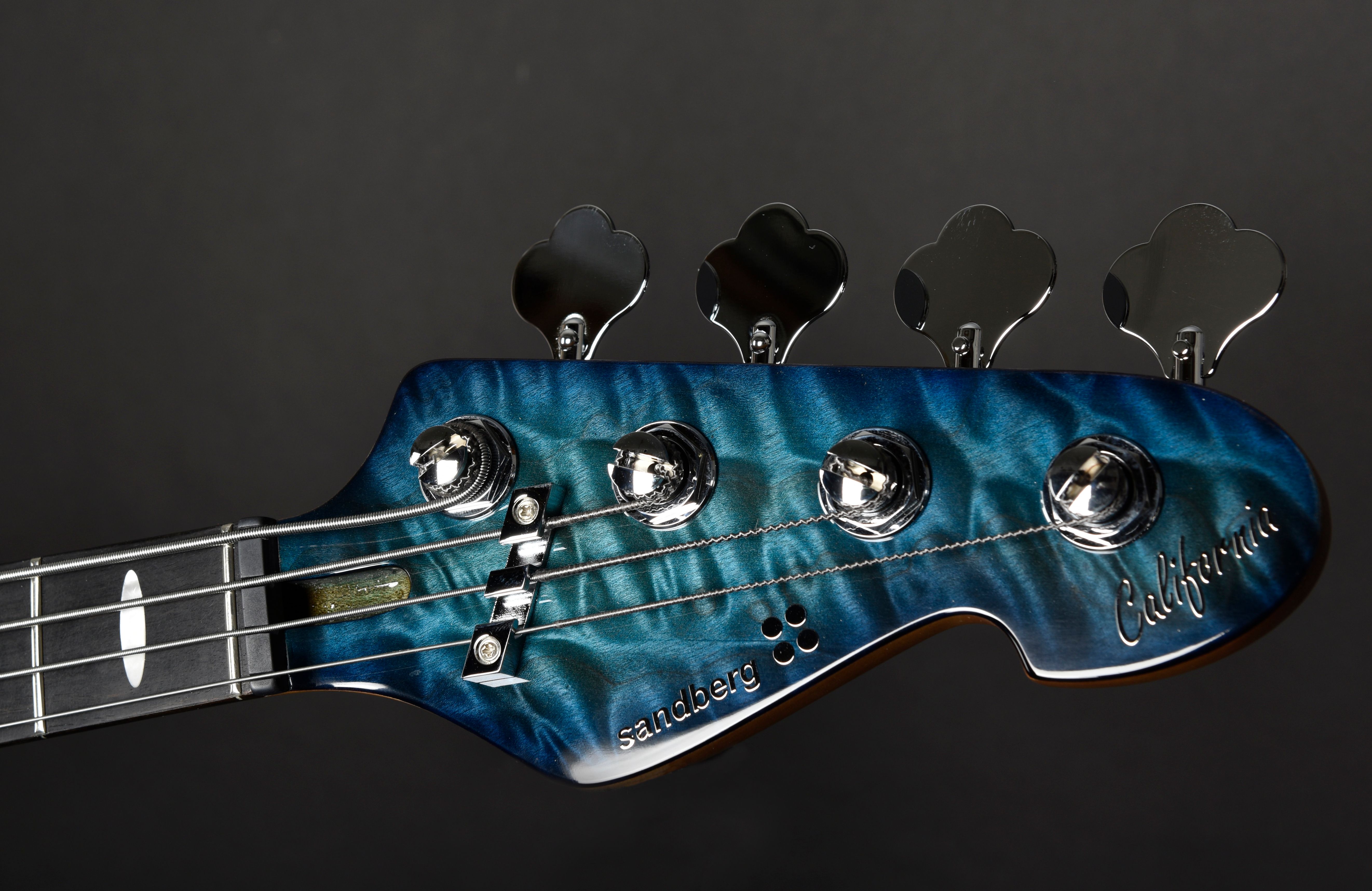 californiasupremehead