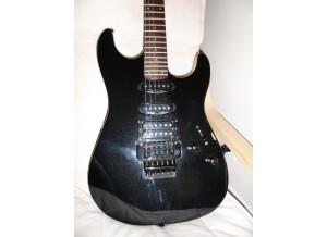 Squier Showmaster HSS BKM EXP Electric Guitar, Metallic Black