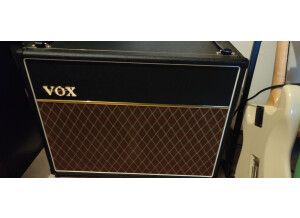 Vox V212C Extension Cabinet (84130)
