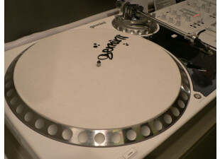 Dans la série blanche de Gemini, voici une version en "vidéo inverse" de la TT : l'iTT.