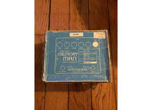 Electro-Harmonix Stereo Memory Man with Hazarai (22682)