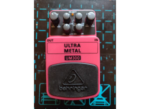 Behringer Ultra Metal UM300