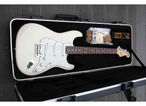 Fender [American Standard Series] Stratocaster - Olympic White Rosewood