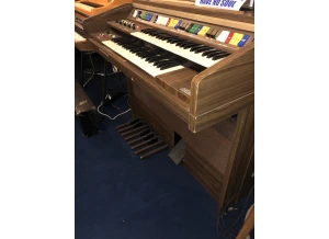 Pictures and images Kawai Electro Chord Bass III - Audiofanzine Pictures and images Kawai Electro Chord Bass III - Audiofanzine