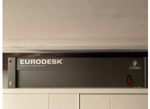 Behringer Eurodesk MX8000 (64482)