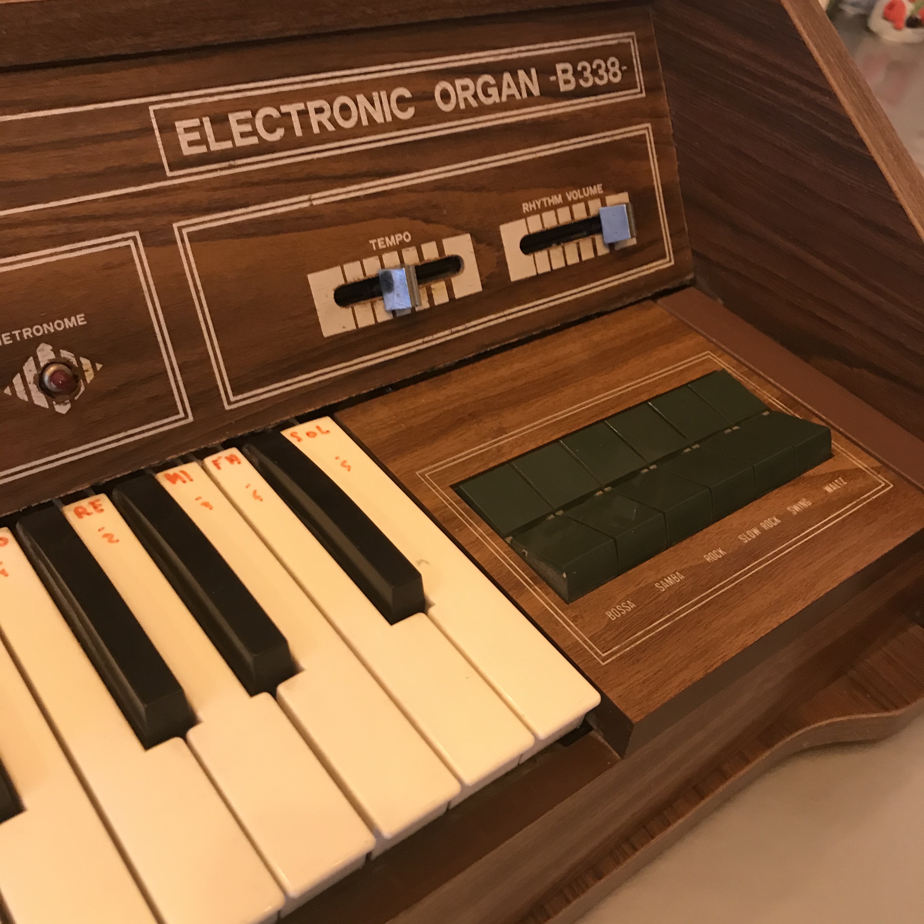 Bontempi B338 Electric Organ (37503)