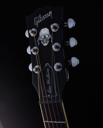 Gibson : MustaineHeadstock