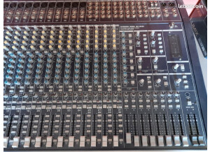 Behringer Eurodesk MX3282A (25919)