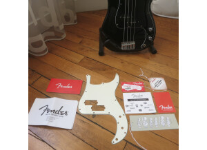 Fender Standard Precision Bass [2009-2018] (38407)