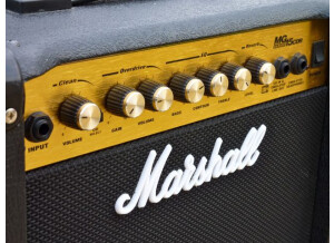 Marshall MG15CDR (79361)