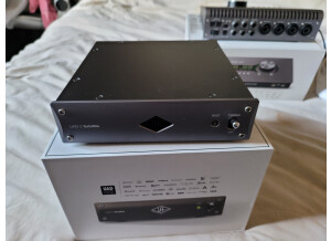 Universal Audio UAD-2 Satellite Thunderbolt 3 - OCTO Core (73325)