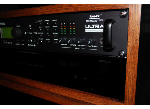 Fractal Audio Systems Axe-Fx Ultra (31130)