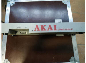 Akai Professional MG14D