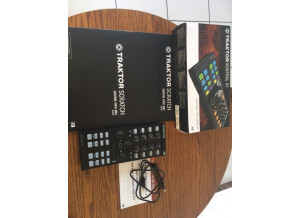 Native Instruments Traktor Kontrol X1 mk2 (35425)