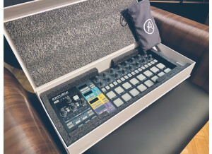 Arturia BeatStep Pro (86236)