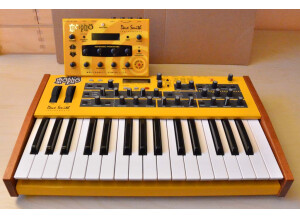 Dave Smith Instruments Mopho Keyboard (3830)