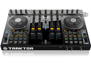 Native Instruments Traktor Kontrol S4 (17574)