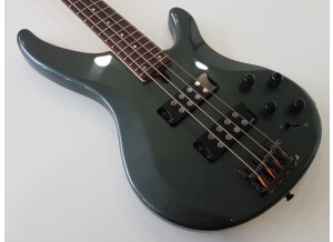 Yamaha TRBX304 (24775)